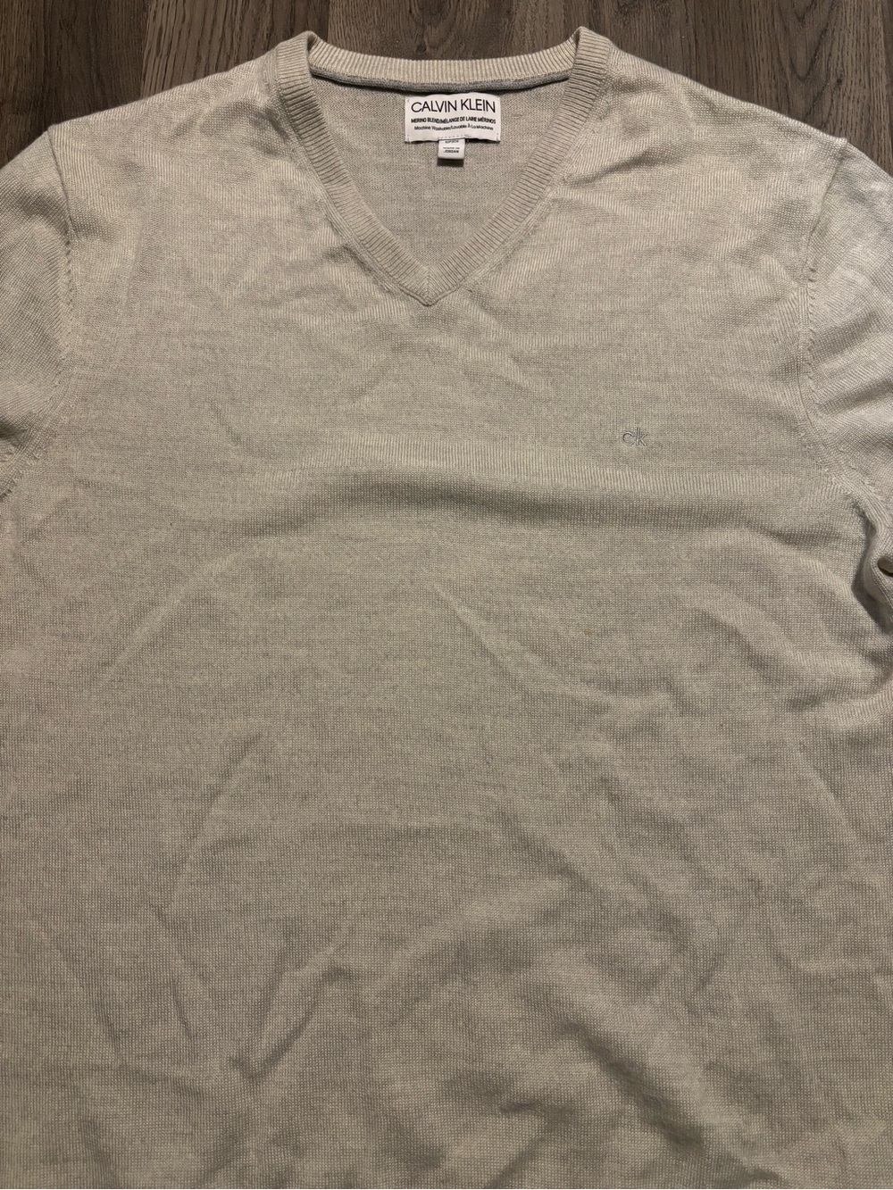 Calvin Klein Men's V-Neck Sweater in Sage Green